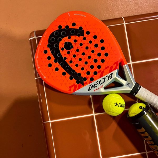 Améliorez votre jeu de padel avec Hola Bandeja : conseils et avis